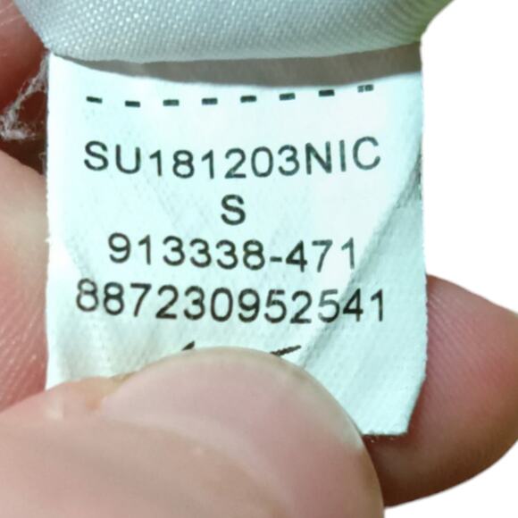 Nike The Nike Tee gray short sleeve t-shirt 913338-471 - Picture 4 of 4